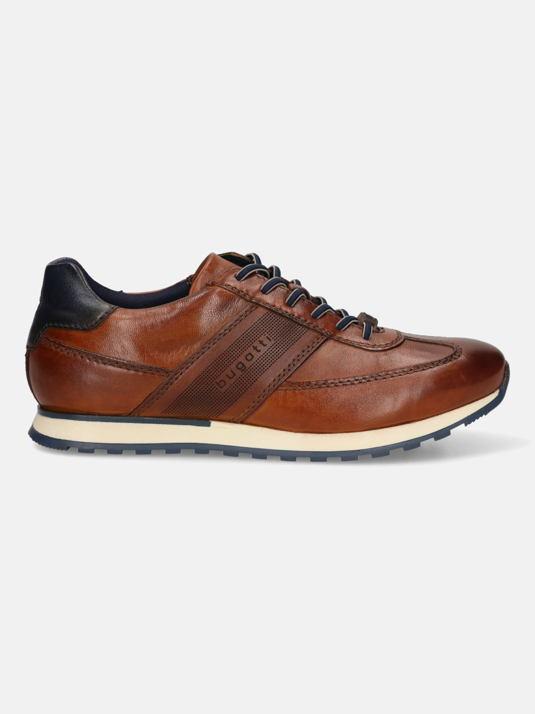 Men's Bugatti leather cognac leather shoes with a round toe , a tpr outsole , and laces fastening.