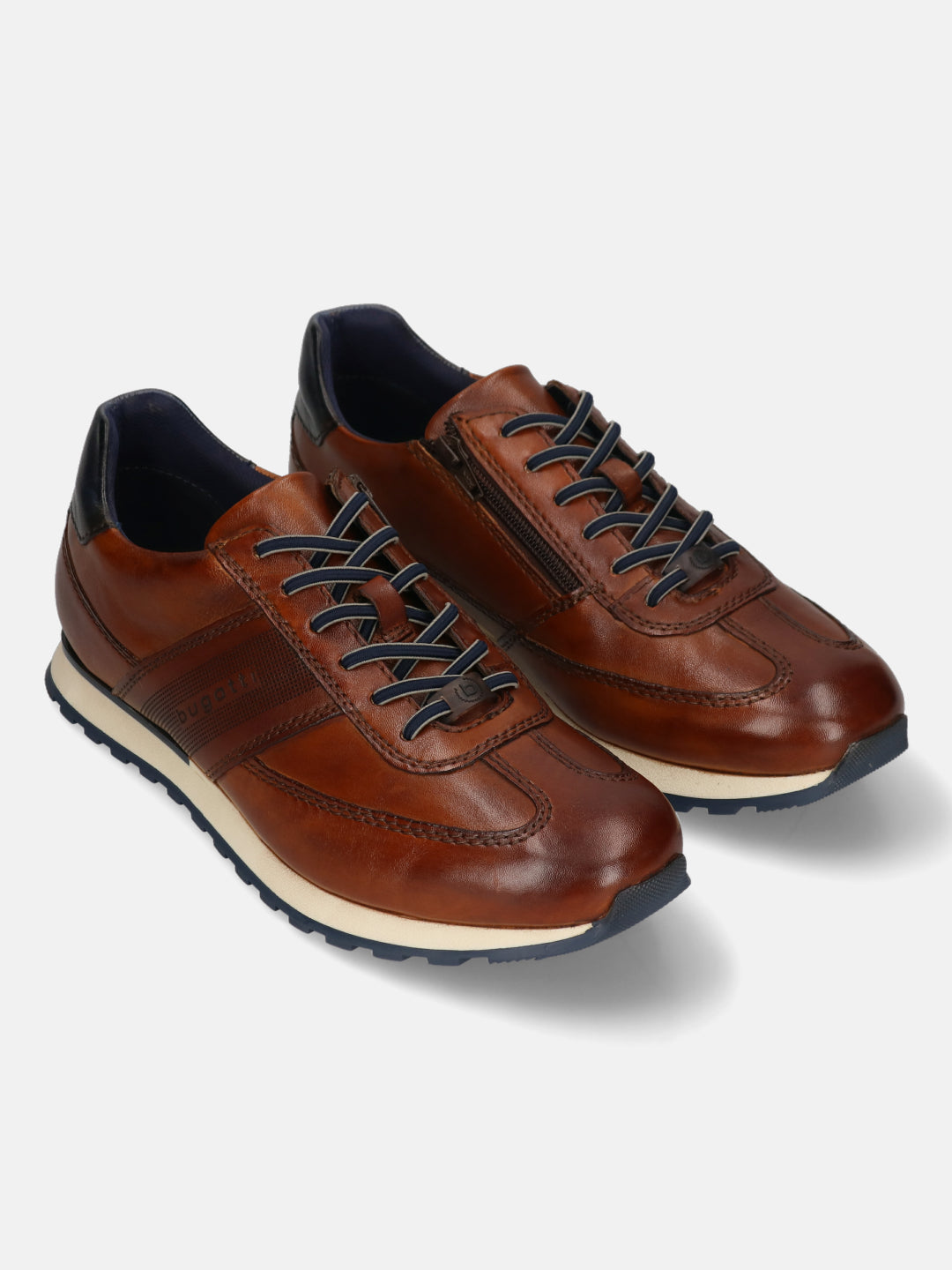 Men's Bugatti leather cognac leather shoes with a round toe , a tpr outsole , and laces fastening.