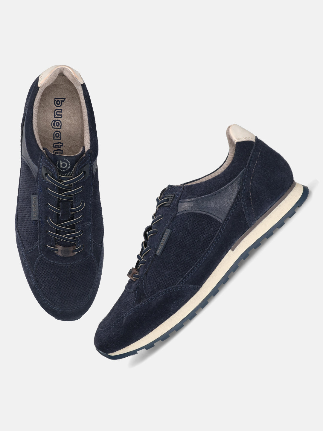 Men's Bugatti leather blue leather shoes with a round toe , a tpr outsole , and laces fastening.