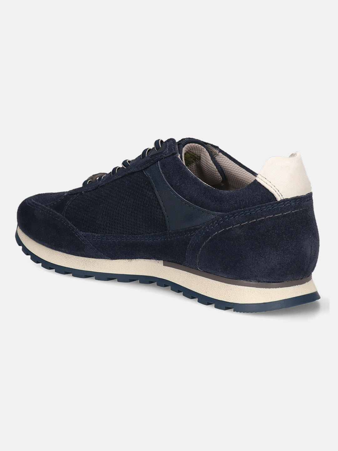Men's Bugatti leather blue leather shoes with a round toe , a tpr outsole , and laces fastening.