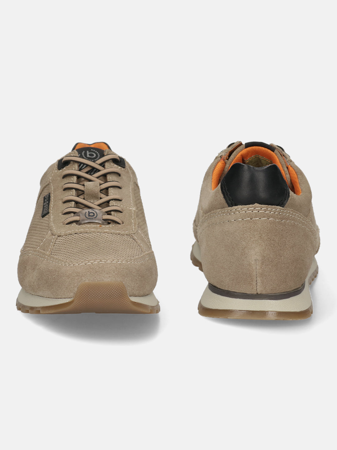 Men's Bugatti leather beige leather shoes with a round toe , a tpr outsole , and laces fastening.