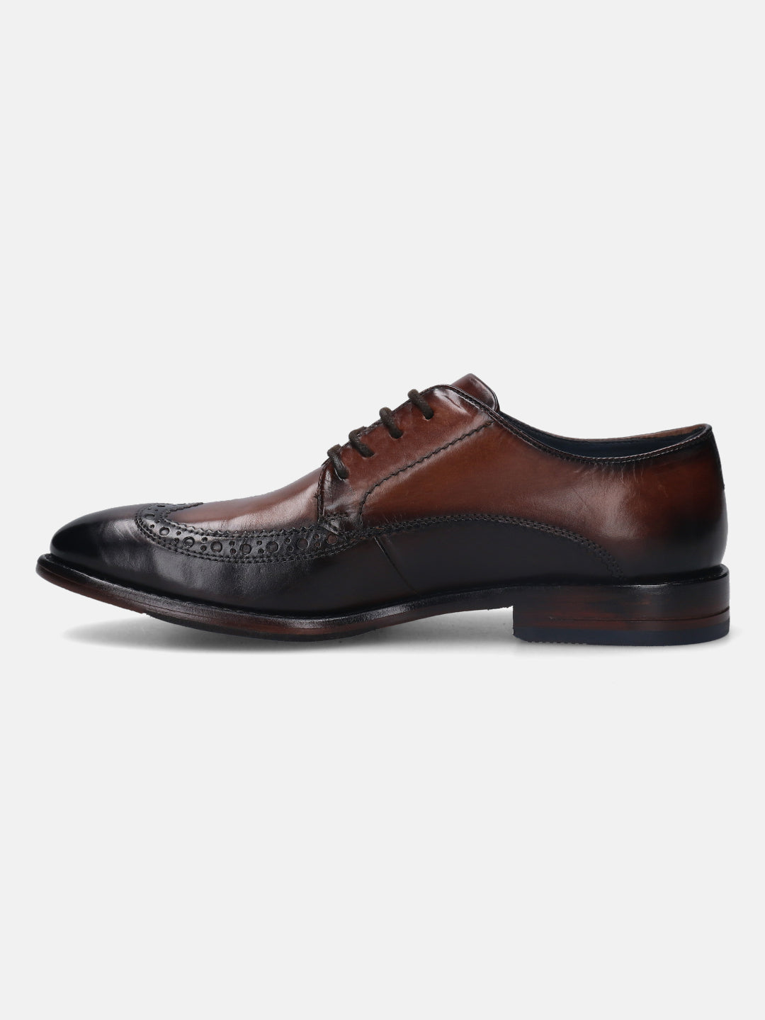 A brown Men's bugatti Brogue featuring a round wingcap, stacked heel. Made from premium genuine leather with a durable leather outsole, this laces design offers both style and comfort.