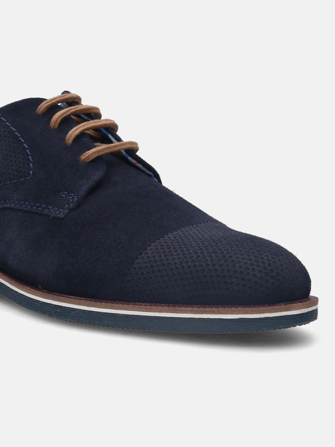 A blue Men's bugatti Derby featuring a pointed plain toe, zero heels heel. Made from suede leather with a durable tpr outsole, this laces design offers both style and comfort.