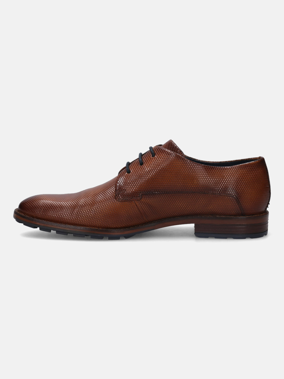 A cognac Men's bugatti Derby featuring a pointed plain toe, stacked heel. Made from premium genuine leather with a durable tr outsole, this laces design offers both style and comfort.