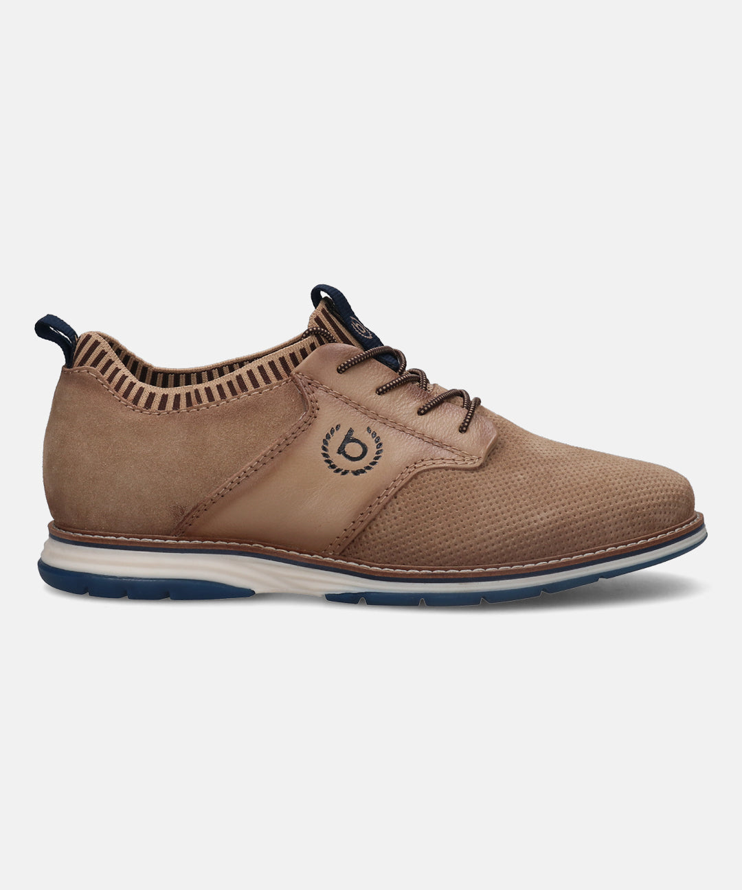 A beige Men's bugatti Oxford featuring a pointed plain toe, zero heels heel, and a wide fit. Made from premium genuine leather with a durable tpr outsole, this laces design offers both style and comfort.